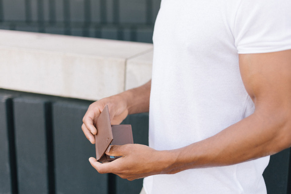 Cartera de piel ROIK Avenue Brown