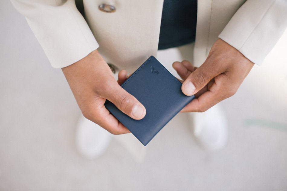 Cartera de piel ROIK Avenue Blue Navy